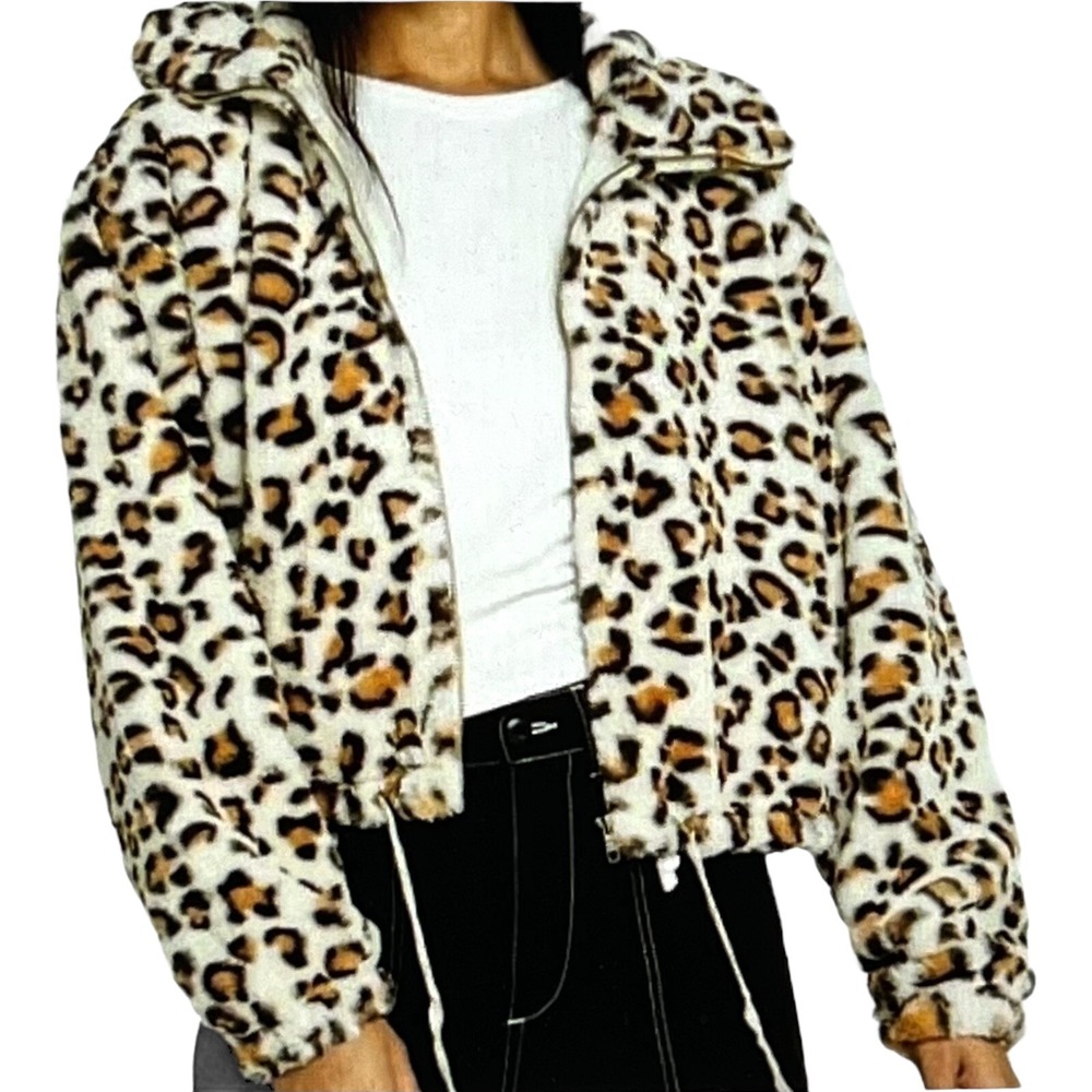 Victoria's Secret Know One Cares Faux Fur Cropped Jacket Animal Print Size Large